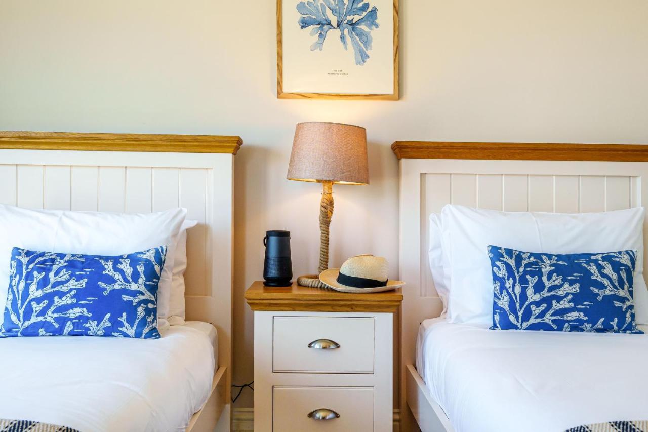 Carbis Bay - Luxury 3 Bed Penthouse Apartment With Sea Views Parking Sauna Balcony Экстерьер фото